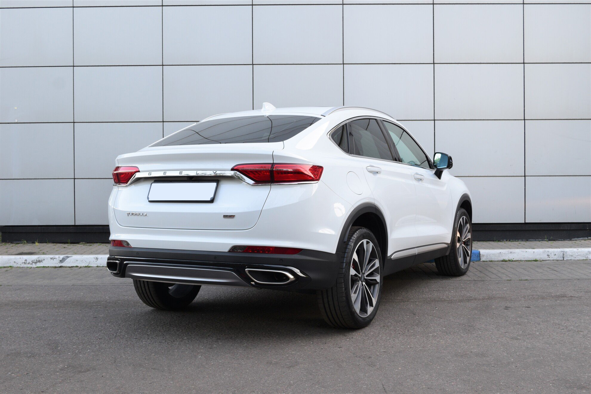 GEELY Tugella фото 6