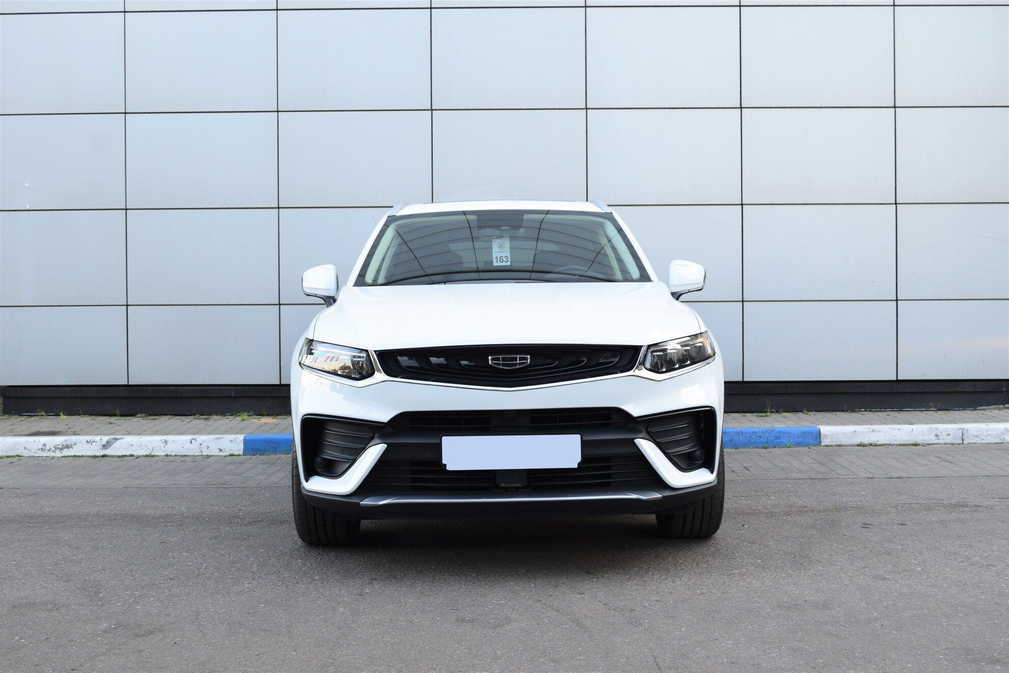 GEELY Tugella фото 2