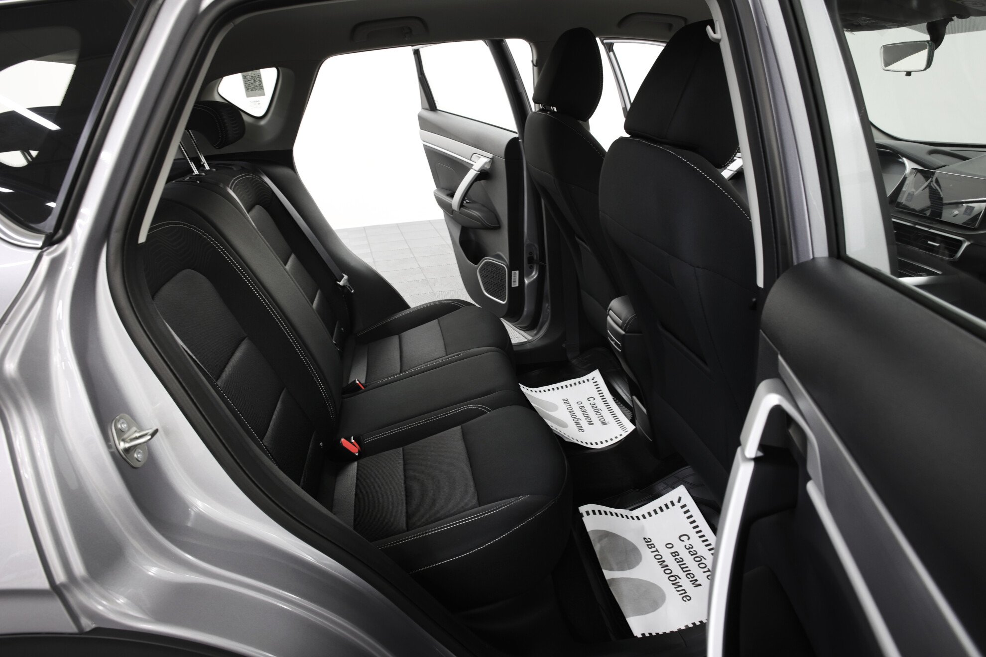 GEELY Coolray фото 9